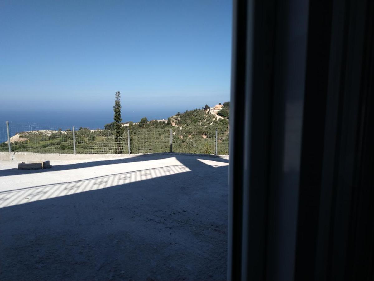 Summer House *